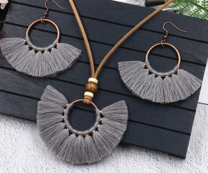 Jewelry Set- Retro Tassel Earrings & Necklace